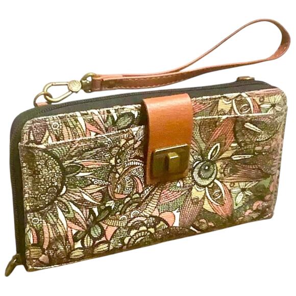 Sakroots Artist Circle Large Smartphone Wristlet Wallet Sienna Spirit Desert - Picture 2 of 11